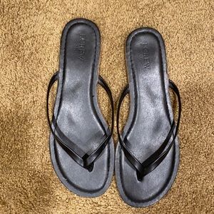 Gently used black leather sandal - JCrew Size 9